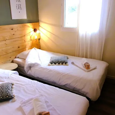 Apartman Comfortable With Pool